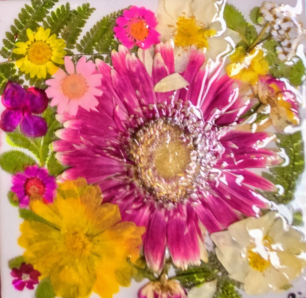 GORGEOUS GARDEN - Image 3