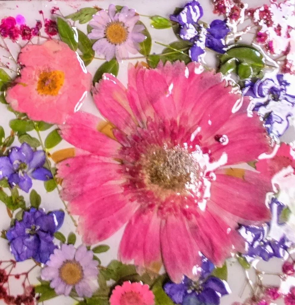 GORGEOUS GARDEN - Image 4